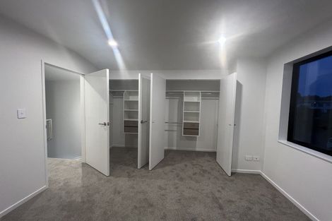 Photo of property in 1/82 Rosewarne Crescent, Glendene, Auckland, 0602