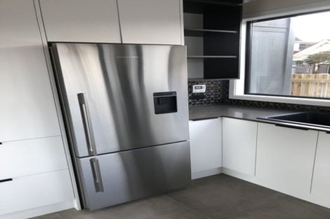 Photo of property in 23 Welland Place, Island Bay, Wellington, 6023