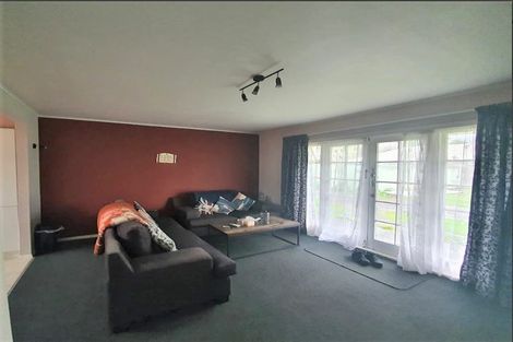 Photo of property in 2/1068 Fergusson Drive, Clouston Park, Upper Hutt, 5018