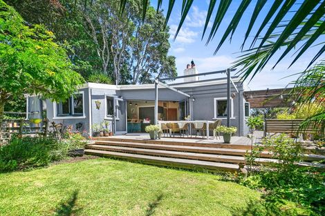 Photo of property in 109 Carrington Street, Lower Vogeltown, New Plymouth, 4310