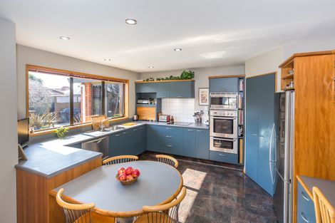 Photo of property in 19 Tivoli Place, Bishopdale, Christchurch, 8053