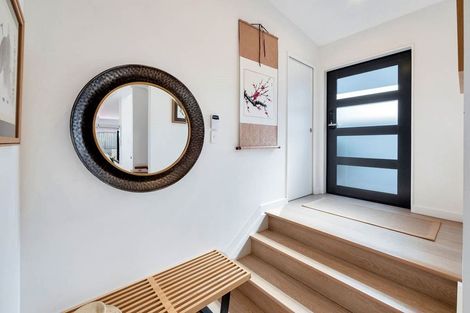 Photo of property in 73d East Coast Road, Castor Bay, Auckland, 0620