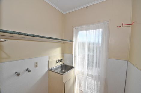 Photo of property in 49 Barrier View Road, Leigh, 0985