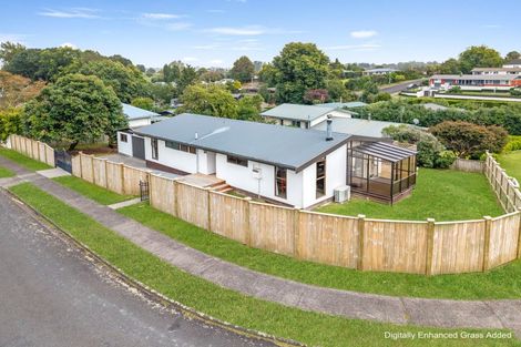 Photo of property in 2 Selwyn Crescent, Ohaupo, 3803