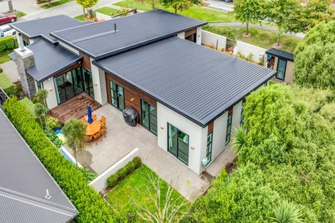 Photo of property in 1 Sterling Drive, Prebbleton, 7604