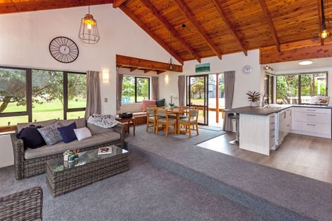 Photo of property in 41 Pleasant Place, Pauanui, Hikuai, 3579