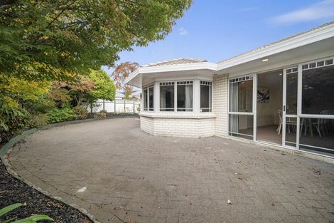 Photo of property in 17 Warwick Drive, Lynmore, Rotorua, 3010