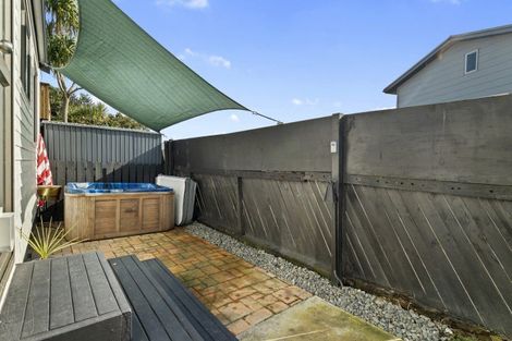 Photo of property in 4a Redditch Place, Papamoa Beach, Papamoa, 3118