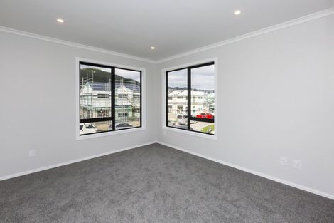 Photo of property in 84 Mawai Hakona Drive, Wallaceville, Upper Hutt, 5018