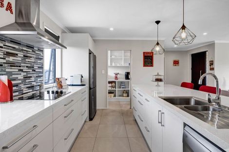 Photo of property in 472 Turuturu Road, Hawera, 4674