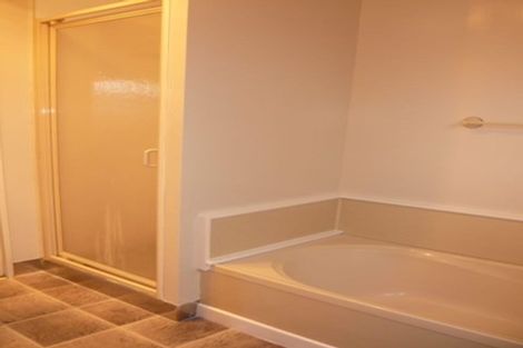 Photo of property in 5 Essendon Court, Glenview, Hamilton, 3206