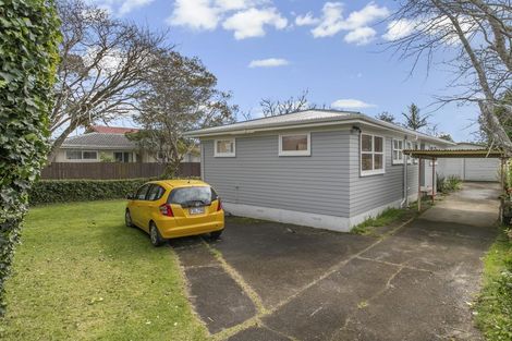 Photo of property in 63 Muir Avenue, Mangere Bridge, Auckland, 2022