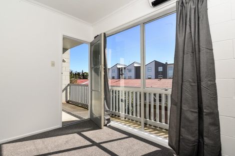 Photo of property in 2/41 Cameron Road, Hamilton East, Hamilton, 3216