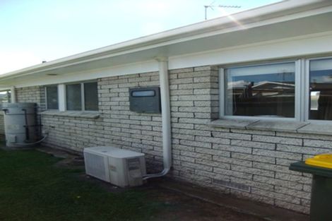 Photo of property in 8b Macmurdo Avenue, Glenview, Hamilton, 3206