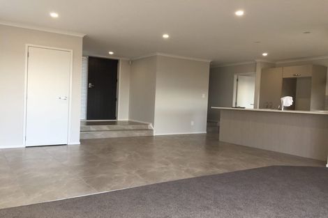 Photo of property in 221 Metcalfe Road, Ranui, Auckland, 0612