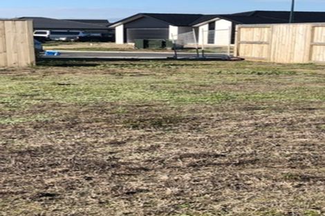 Photo of property in 23 Kotiate Street, Papamoa Beach, Papamoa, 3118