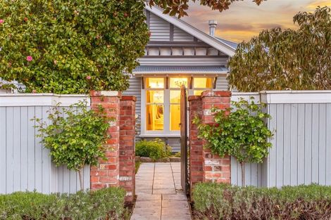 Photo of property in 121 Winchester Street, Merivale, Christchurch, 8014