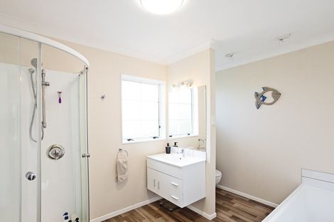 Photo of property in 19 Orkney Street, Waikiwi, Invercargill, 9810