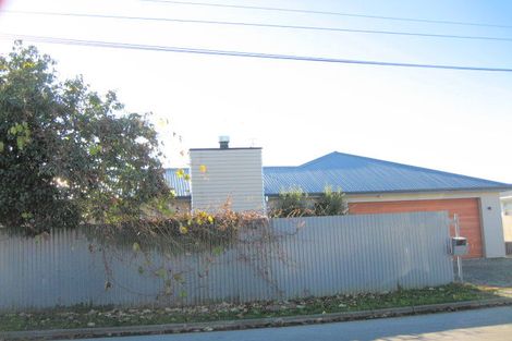 Photo of property in 14 Shannon Place, Belfast, Christchurch, 8051