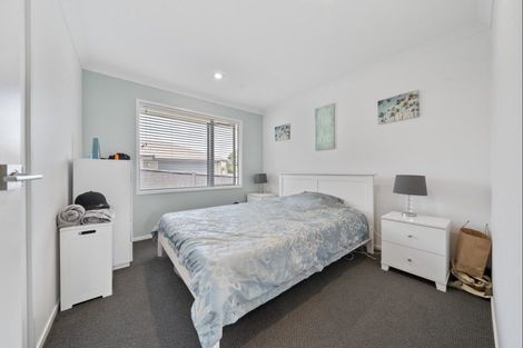 Photo of property in 3 Margaret Alice Close, Whalers Gate, New Plymouth, 4310
