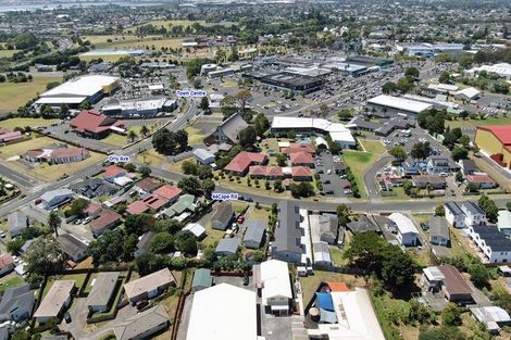 Photo of property in 44 Cape Road, Mangere, Auckland, 2022