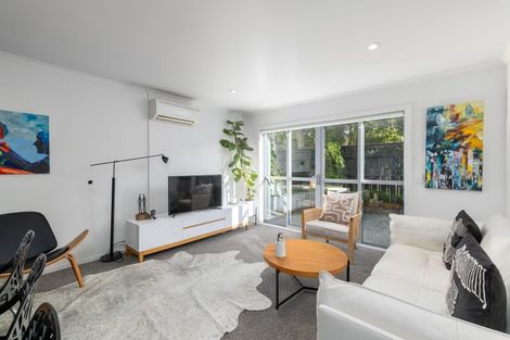 Photo of property in Salisbury Park, 12/226g Salisbury Street, Christchurch Central, Christchurch, 8013