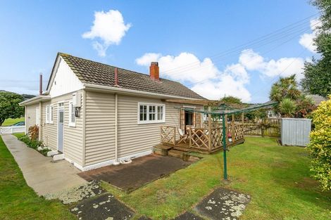 Photo of property in 8 Crawford Green, Miramar, Wellington, 6022