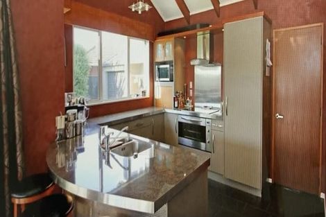 Photo of property in 43 Dittmer Drive, Awapuni, Palmerston North, 4412