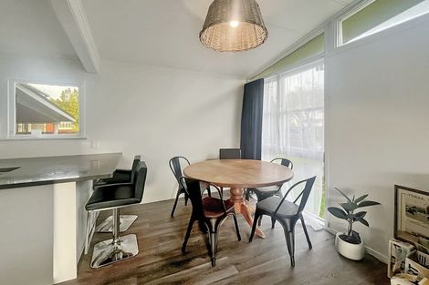 Photo of property in 15 Langley Avenue, Milson, Palmerston North, 4414