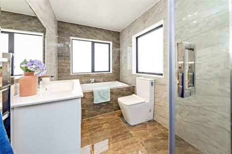 Photo of property in 3 Paripari Street, Flat Bush, Auckland, 2019