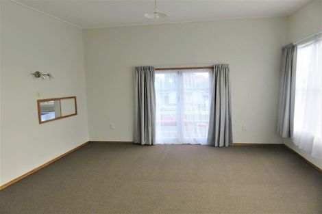Photo of property in 303 Lyndon Road West, Hastings, 4122