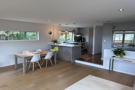 Photo of property in 22 Tiri Road, Manly, Whangaparaoa, 0930