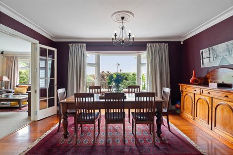 Photo of property in 43 Nicholson Road, Khandallah, Wellington, 6035