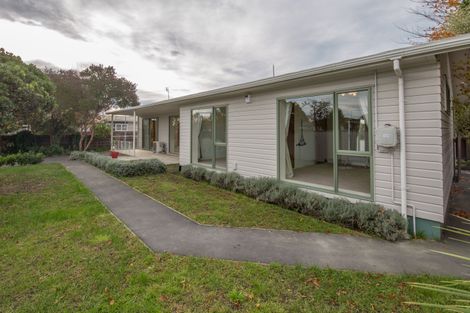 Photo of property in 48 Orrick Crescent, Avondale, Christchurch, 8061