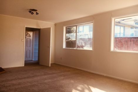 Photo of property in 11 Tempo Place, Torbay, Auckland, 0630