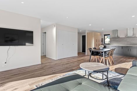 Photo of property in 23 Hillary Crescent, Upper Riccarton, Christchurch, 8041