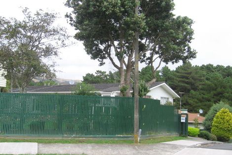 Photo of property in 141b Taylor Terrace, Tawa, Wellington, 5028