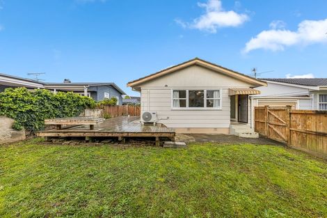 Photo of property in 2/21 Gardner Avenue, New Lynn, Auckland, 0600