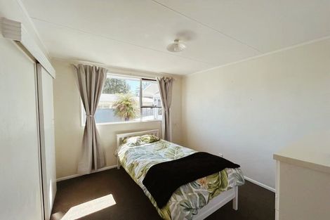 Photo of property in 2 Hatea Place, Dinsdale, Hamilton, 3204