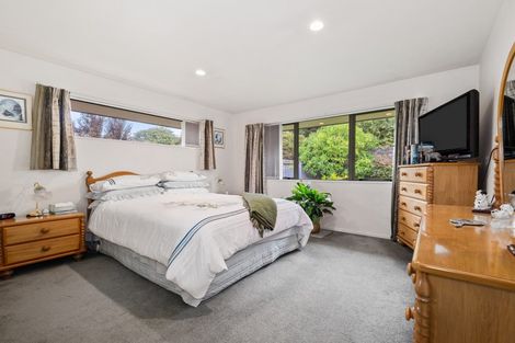 Photo of property in 25 Farquhars Road, Redwood, Christchurch, 8051