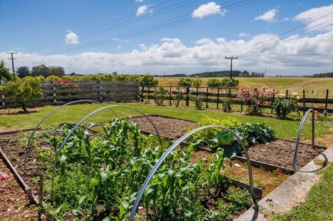 Photo of property in 731 Stoney Creek Road, Bunnythorpe, Palmerston North, 4470