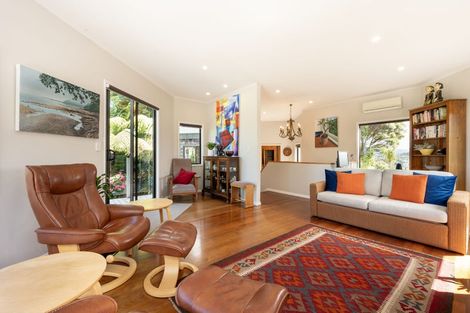 Photo of property in 191 Carter Road, Oratia, Auckland, 0604