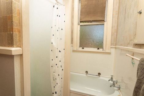 Photo of property in 14 Trafalgar Street, Dannevirke, 4930