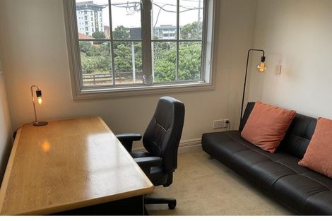 Photo of property in 154 Tinakori Road, Thorndon, Wellington, 6011