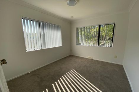 Photo of property in 8 Belvedere Court, West Harbour, Auckland, 0618