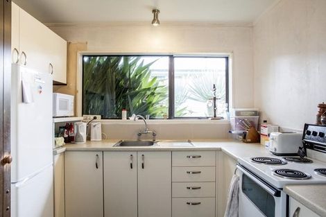 Photo of property in 15 Hilltop Road, Parkvale, Tauranga, 3112