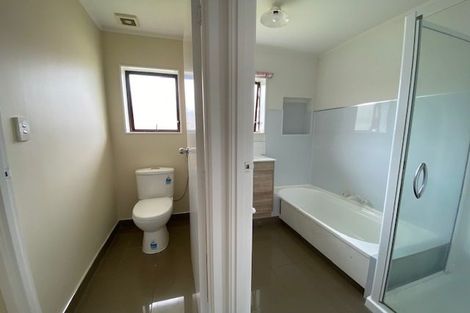 Photo of property in 2/139 Gills Road, Half Moon Bay, Auckland, 2014