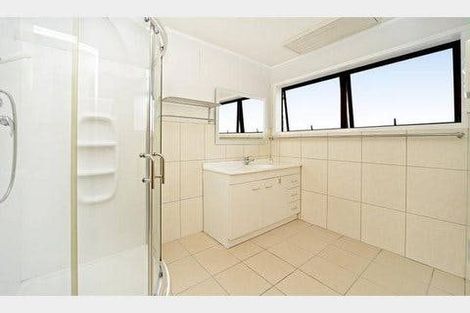 Photo of property in 2/39 Alfriston Road, Manurewa East, Auckland, 2102