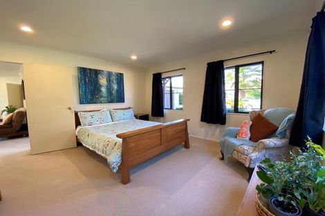 Photo of property in 15 Buckingham Place, Rototuna North, Hamilton, 3210