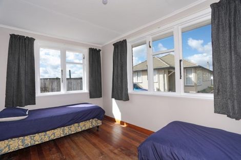 Photo of property in 13 Ward Street, Bulls, 4818